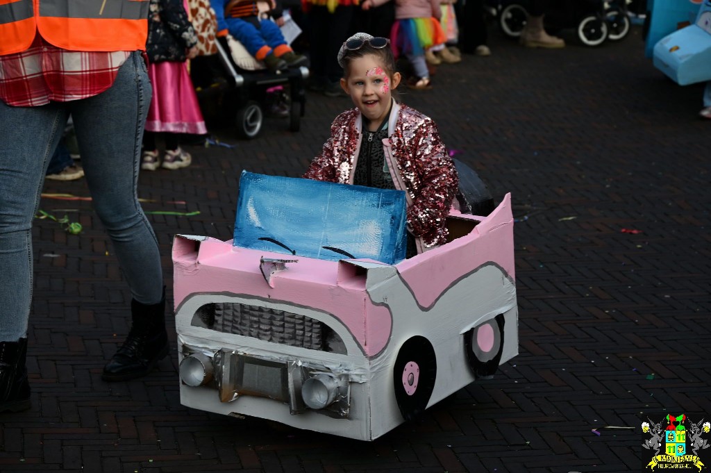 ../Images/Kinderoptocht 2024 086.jpg